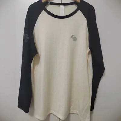 Unbranded Raglan Long Sleeve Cream Black Casual T-Shirt