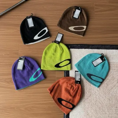 Oakley Beanie Black Sport Hat
